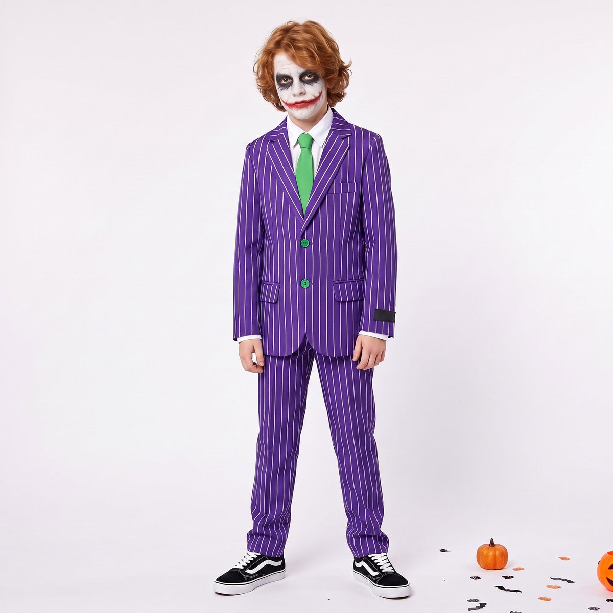 Ondeugend Jokerkostuum met stijlvol krijtstreeppak, bijpassend hemd en opvallende das voor een mysterieuze en griezelige Halloweenlook