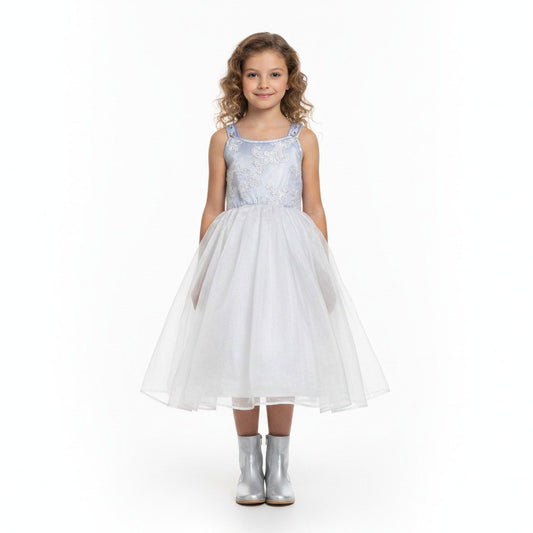 Elegante koninginnenjurk met kanten lijfje, sierlijke borduursels, glinsterende details en een lange, luchtige tulerok